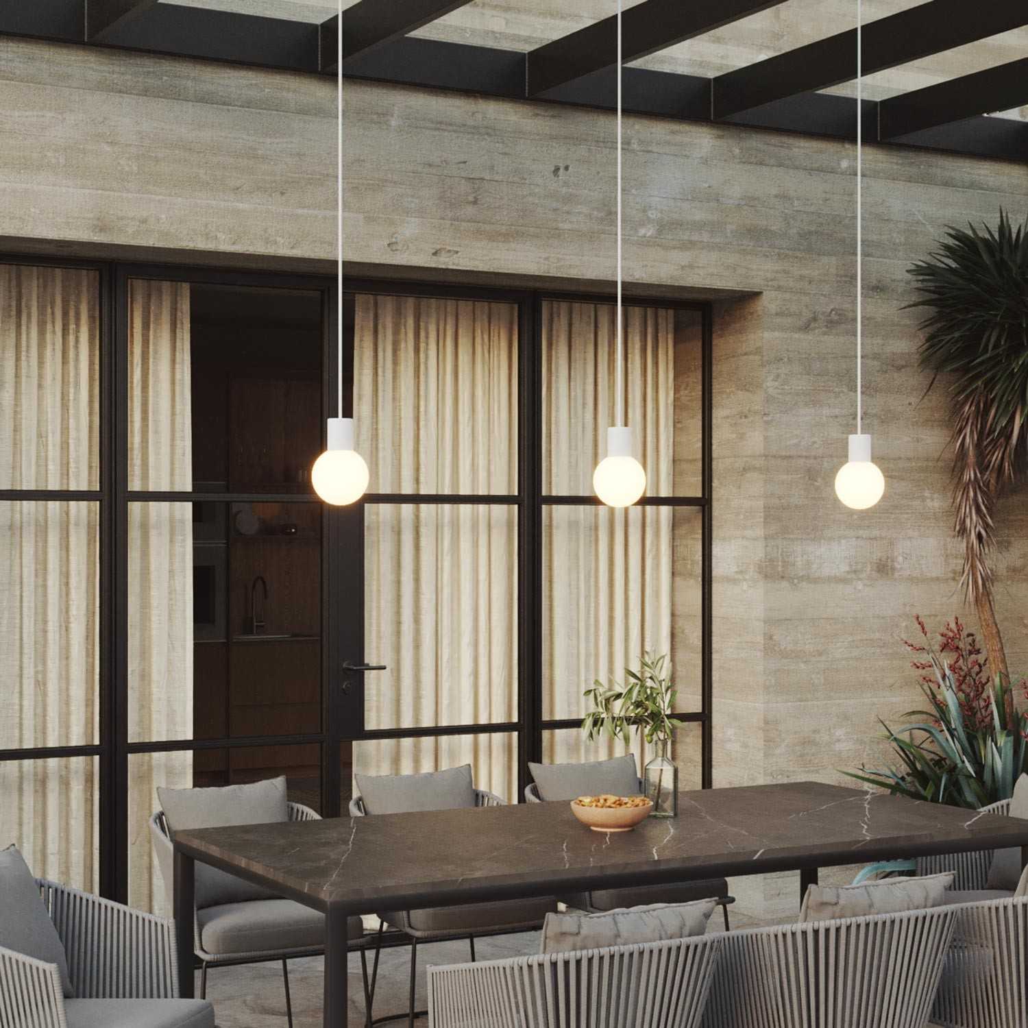 EIVA Outdoor Lamp, suitable for wet locations, with 3 drops and Unbreak-a-Ball unbreakable shades