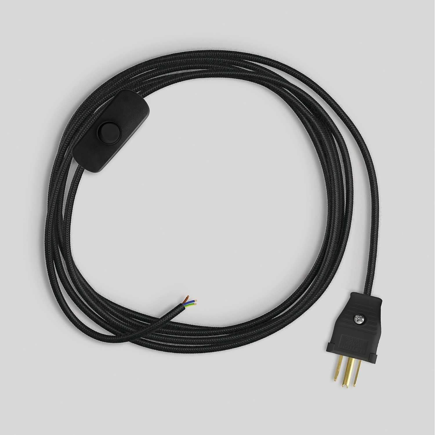 Cordset for lamp with black cable 6 ft - Black