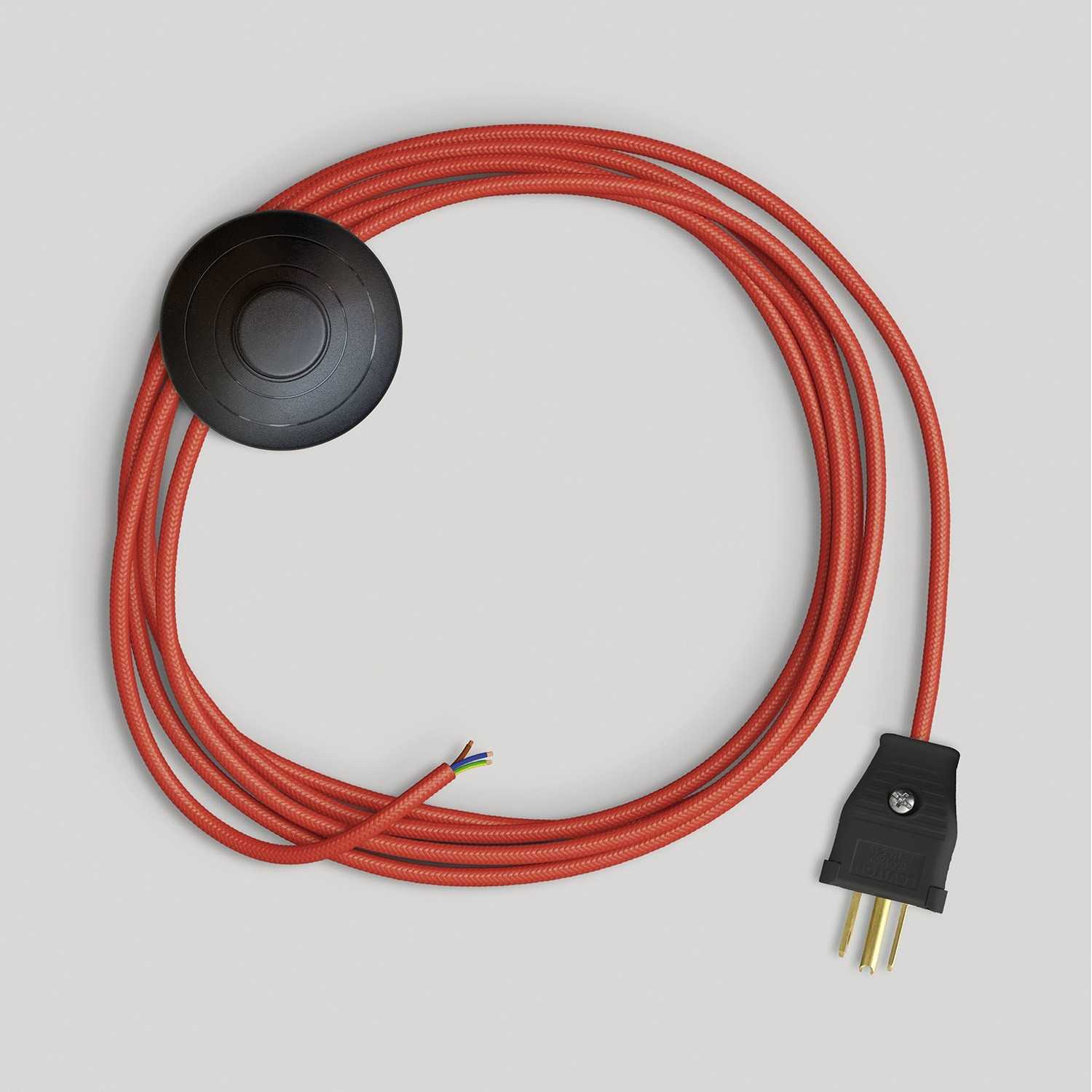 Cordset for lamp with bright red cable 10 ft - Black