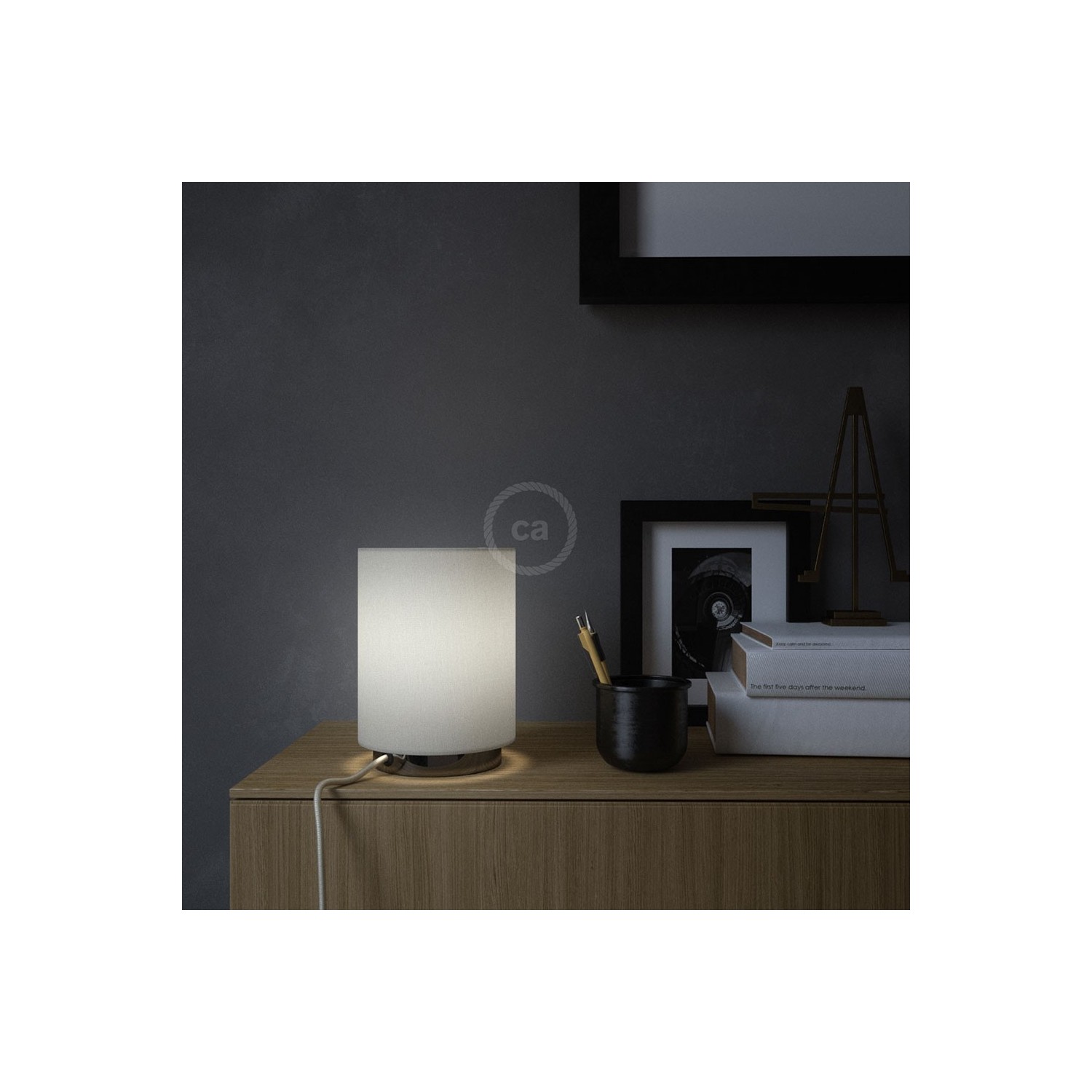 Posaluce with White Raw Cotton Cylinder lampshade, black pearl metal, with textile cable, switch and plug