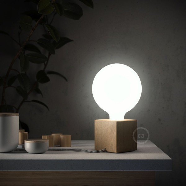 The Posaluce Cubetto | Natural Wood Table Lamp