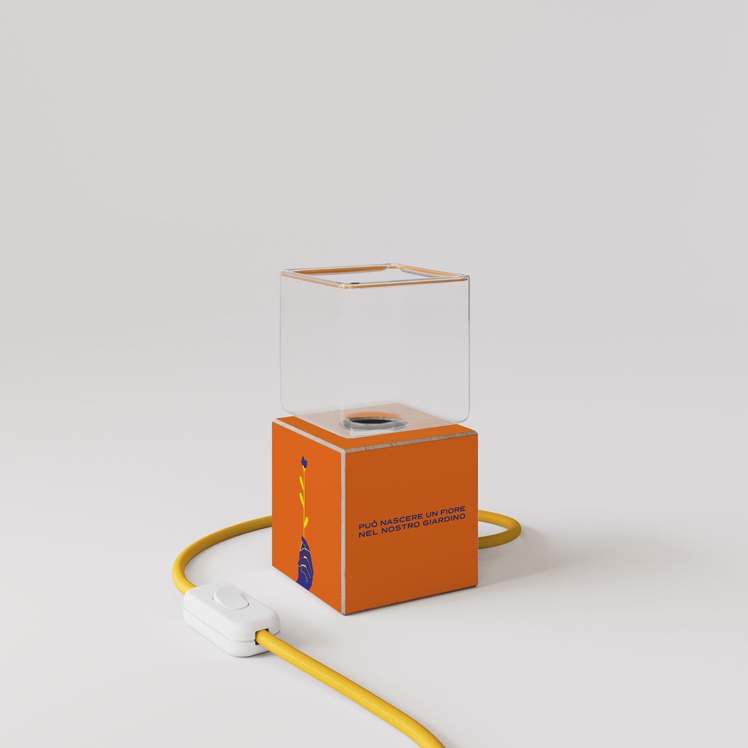 Cubetto table lamp with US plug, "Può nascere un fiore" Ghost bulb - Santomanifesto