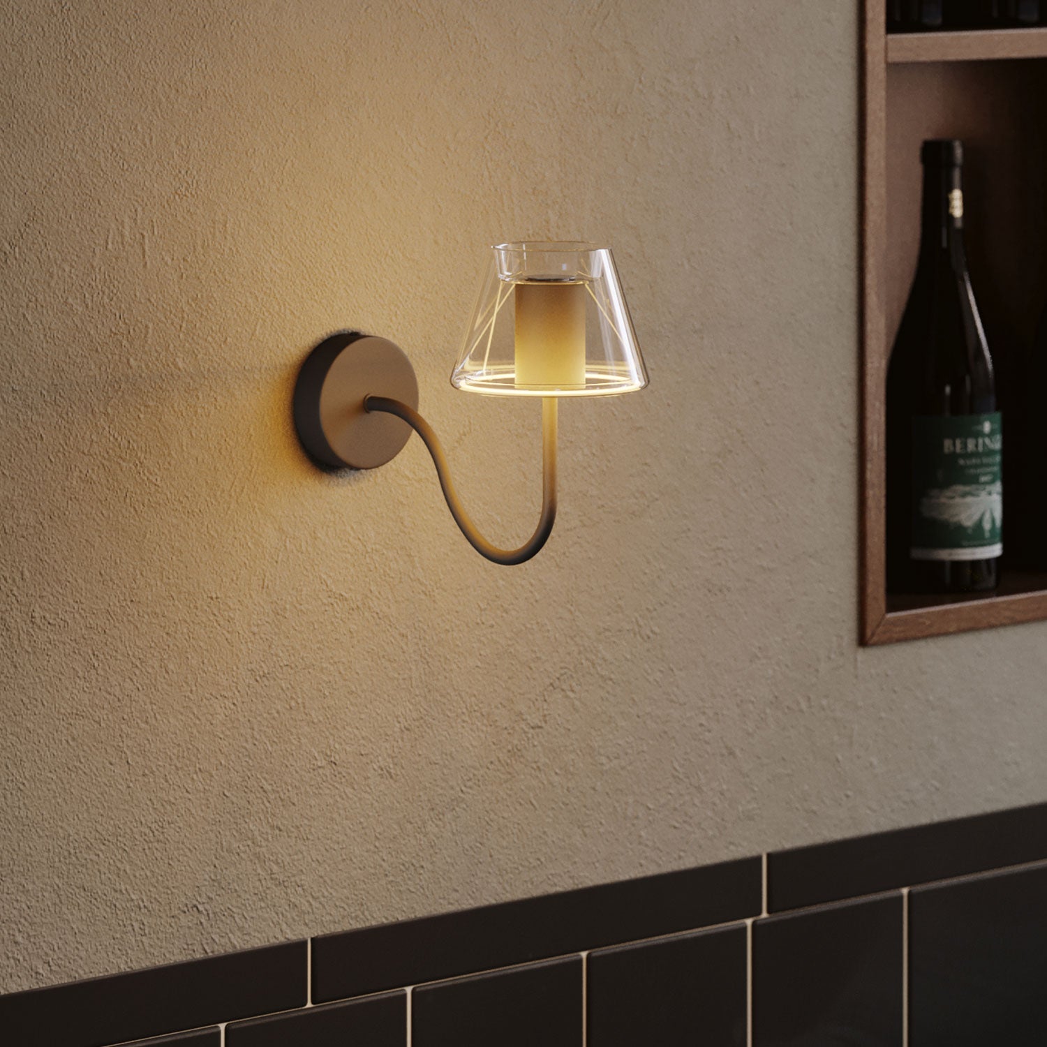 Fermaluce Ghost wall lamp with S-shaped extension - Black