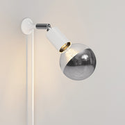 MAG-Y wall lamp with joint and metal dome bulb - Matt white