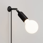 MAG-Y wall lamp with silicone socket and integrated switch - Black