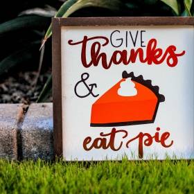 7 Fun Thanksgiving Day Facts from your friends at Creative Cables